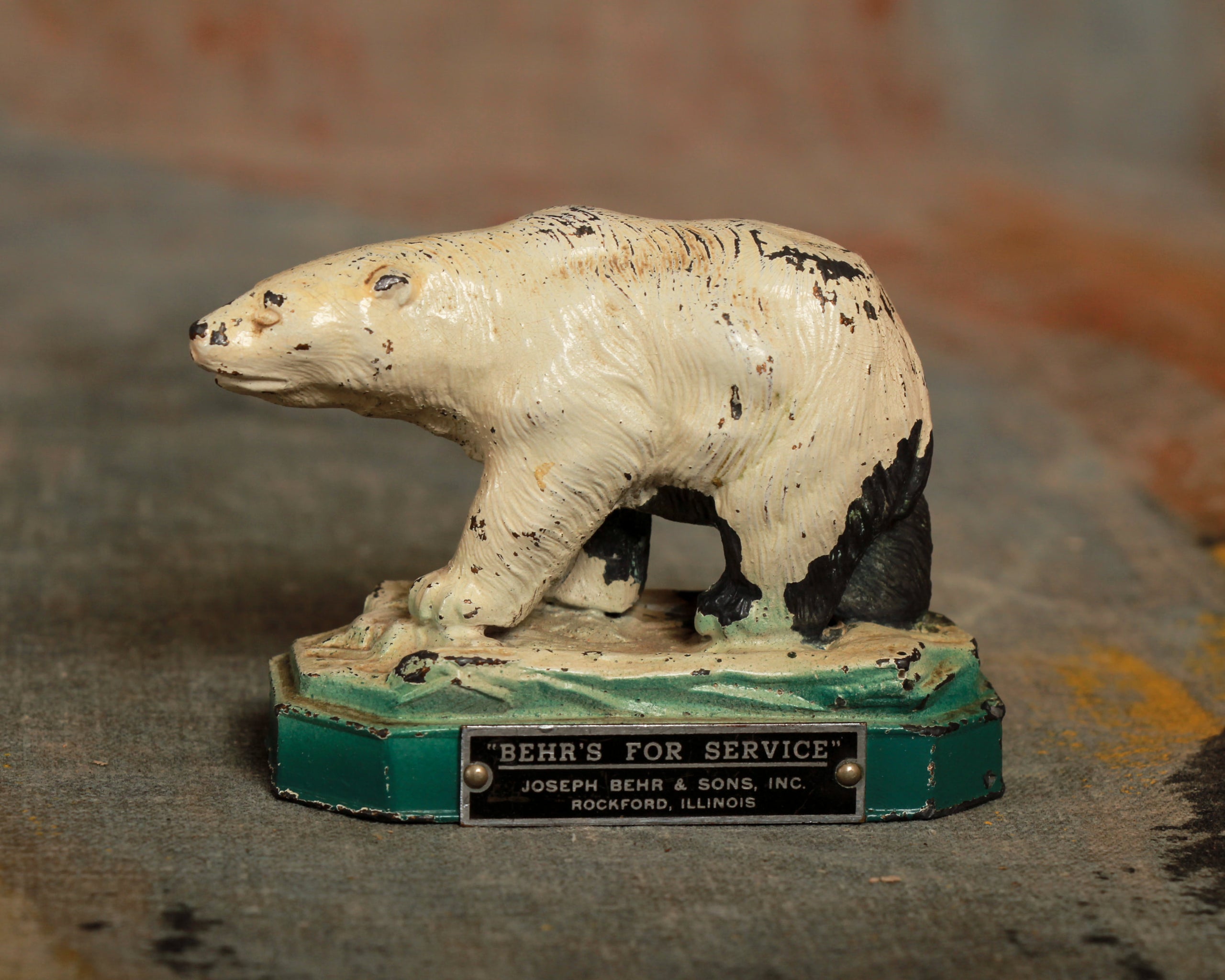 Behr polar bear Heimwee Antiques